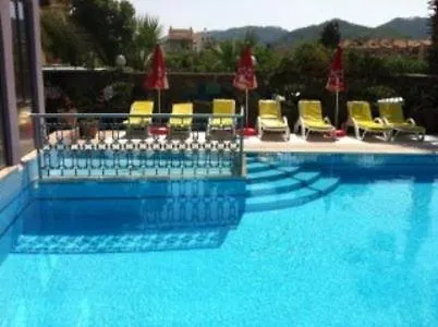 Tropic Marina 2* Μαρμαρίς