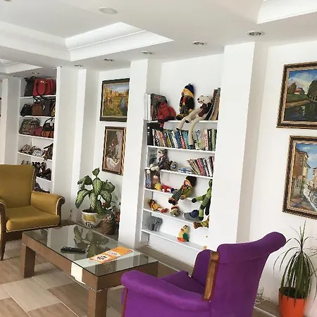 Tropic Marina Ξενοδοχείο με διαμερίσματα Μαρμαρίς