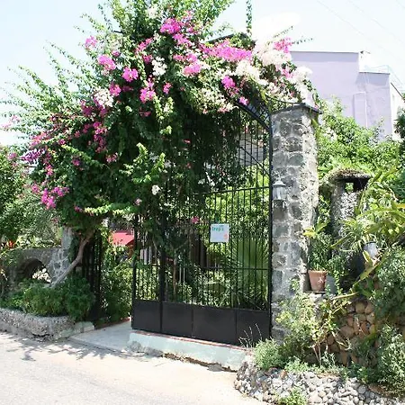 Tropic Marina Ξενοδοχείο με διαμερίσματα Μαρμαρίς