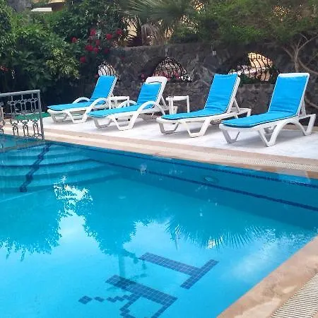 Tropic Marina Ξενοδοχείο με διαμερίσματα Μαρμαρίς