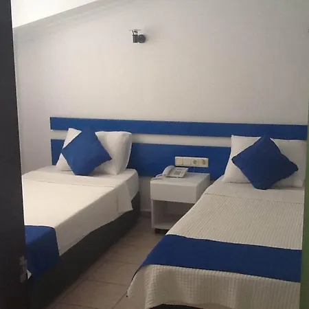 Tropic Marina 2*