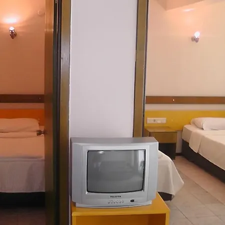 Lejlighedshotel Tropic Marina