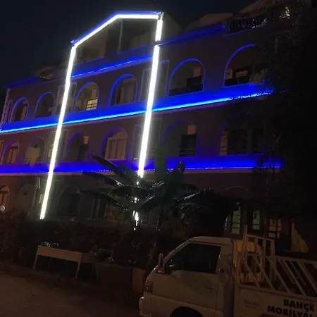 Tropic Marina Apartmanhotel