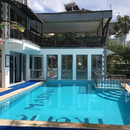 Tropic Marina Apartahotel 2*