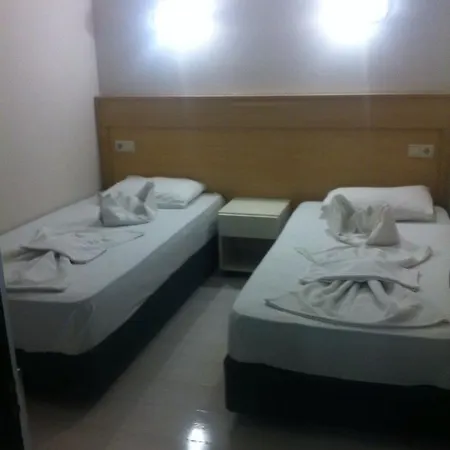 Apartahotel Tropic Marina 2*
