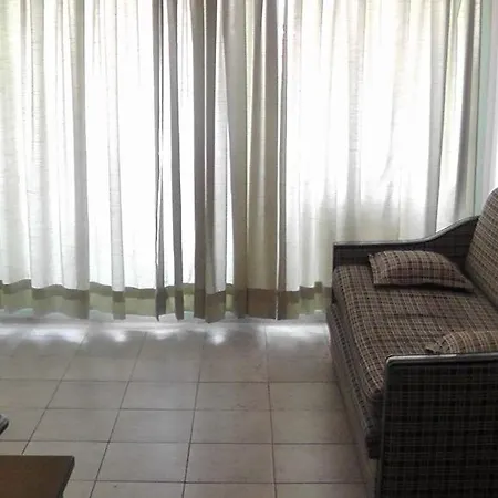 Tropic Marina Apartmanhotel